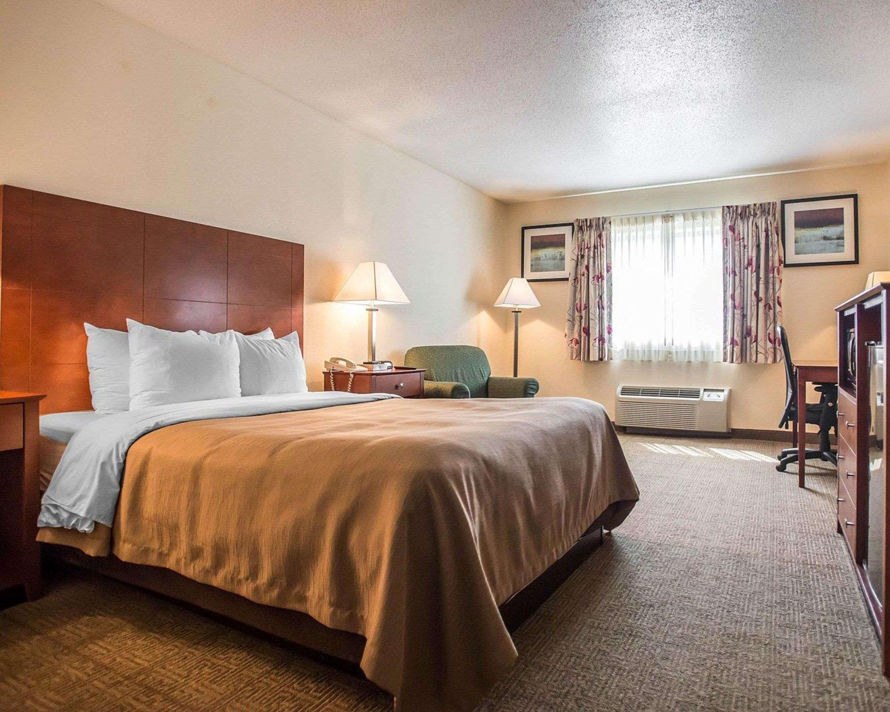 Quality Inn New Columbia-Lewisburg Exterior photo