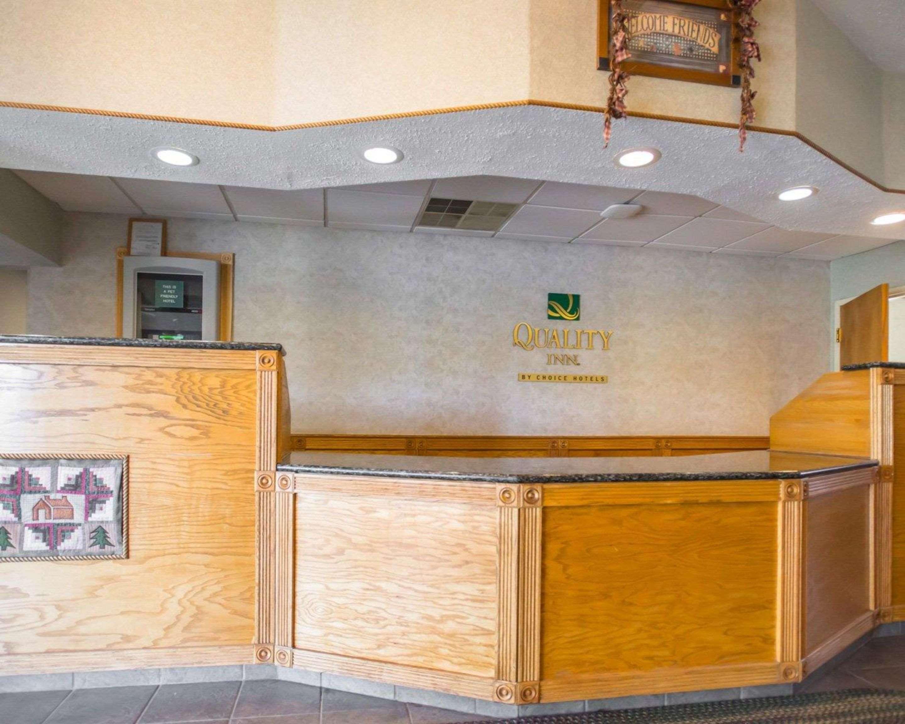 Quality Inn New Columbia-Lewisburg Exterior photo