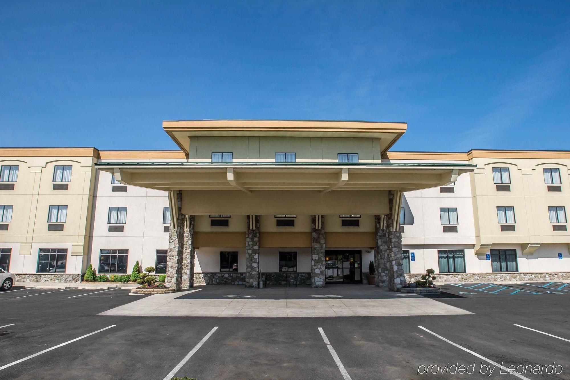 Quality Inn New Columbia-Lewisburg Exterior photo