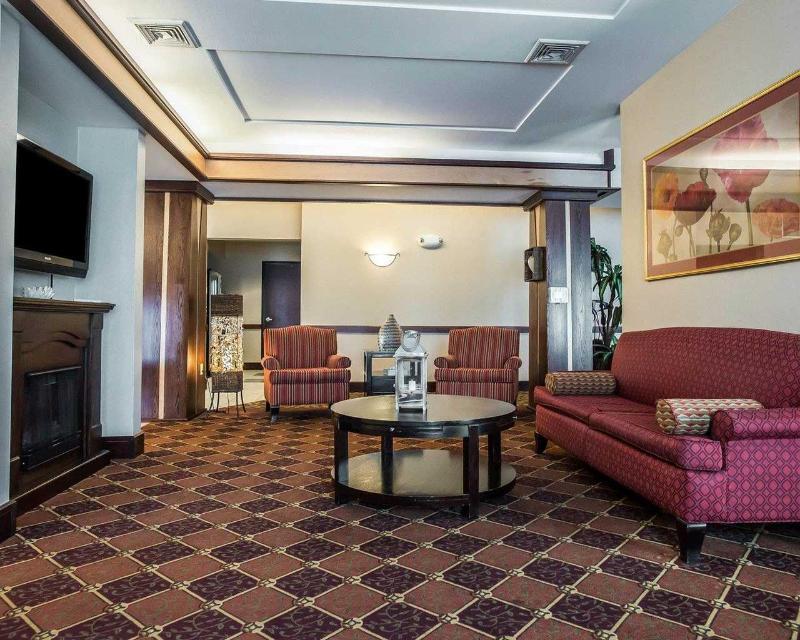 Quality Inn New Columbia-Lewisburg Exterior photo